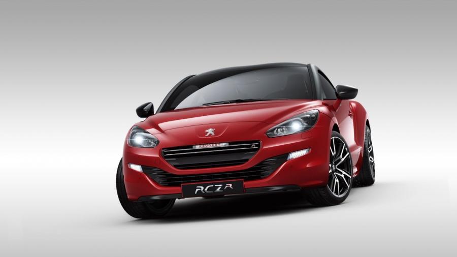  Peugeot RCZ R 2014 года  (фото 11 из 12)